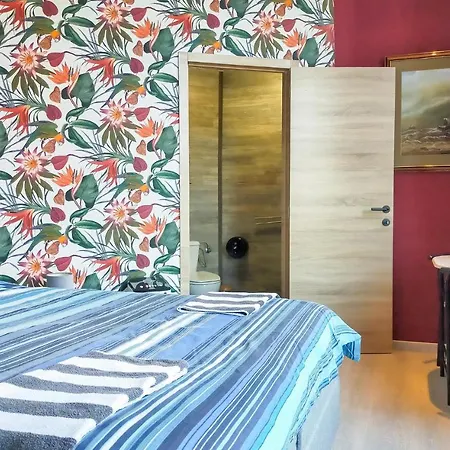 Holiday home Pet Friendly In With Kitchen